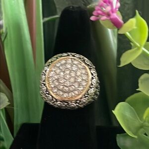 Elegant Silver and Gold Ring with Crystals